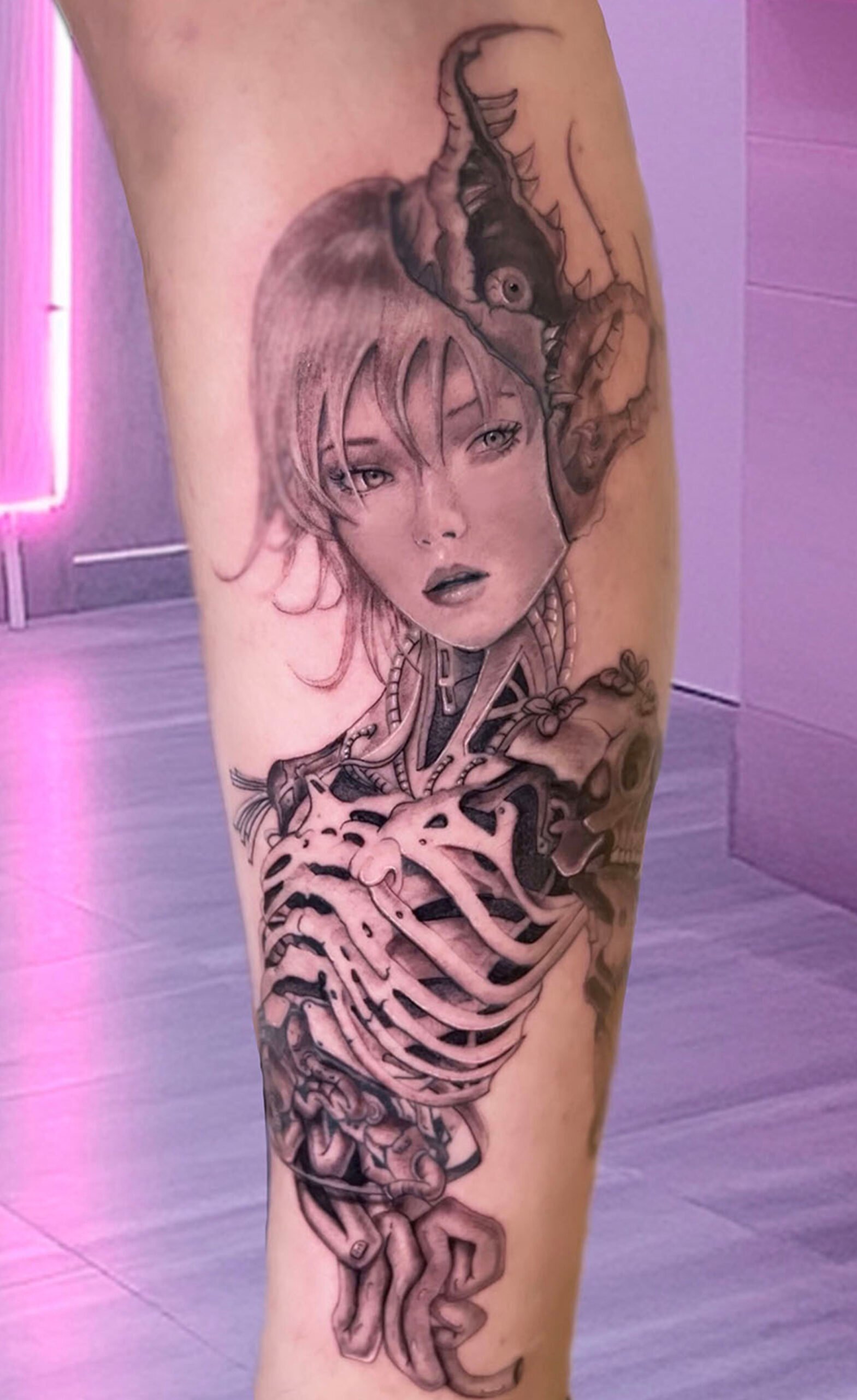 Realistic tattoo created in Canggu, Bali, featuring high-detail realism, smooth shading and lifelike depth. This tattoo reflects precision, artistic skill and a professional approach to realistic tattooing, delivering a natural and powerful result.